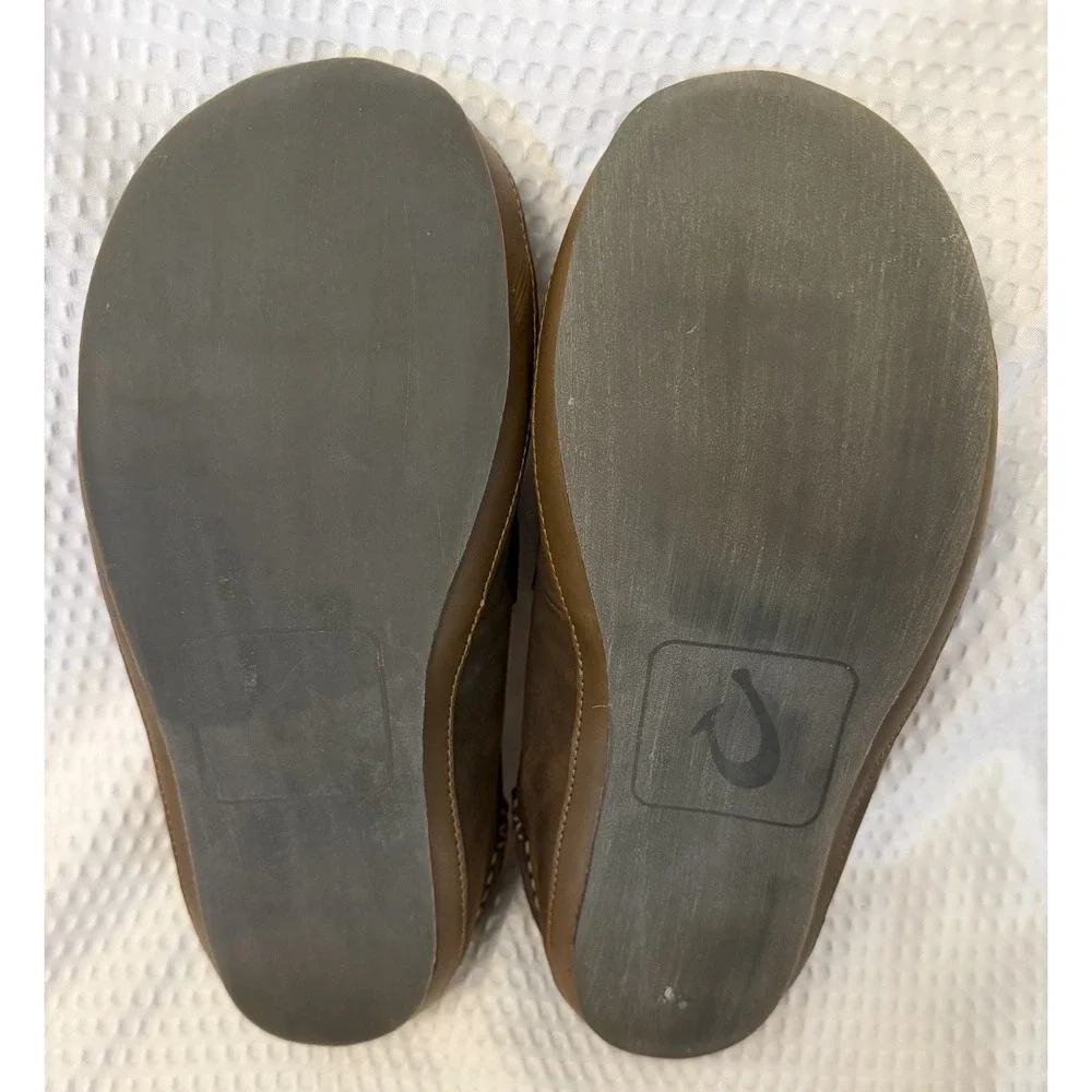 OluKai Moloa Men's Slipper US 9 EU 42 Brown Leather Fur Lined Rubber Sole Clean!